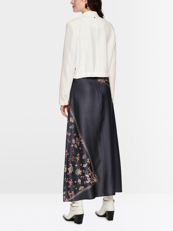 Veste à col montant et fermeture éclair