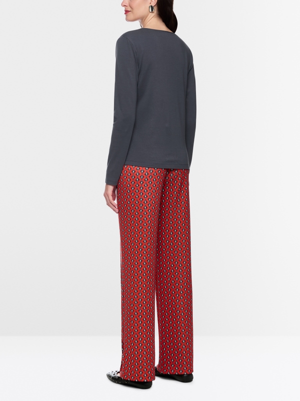 Long-sleeved top with silk trim