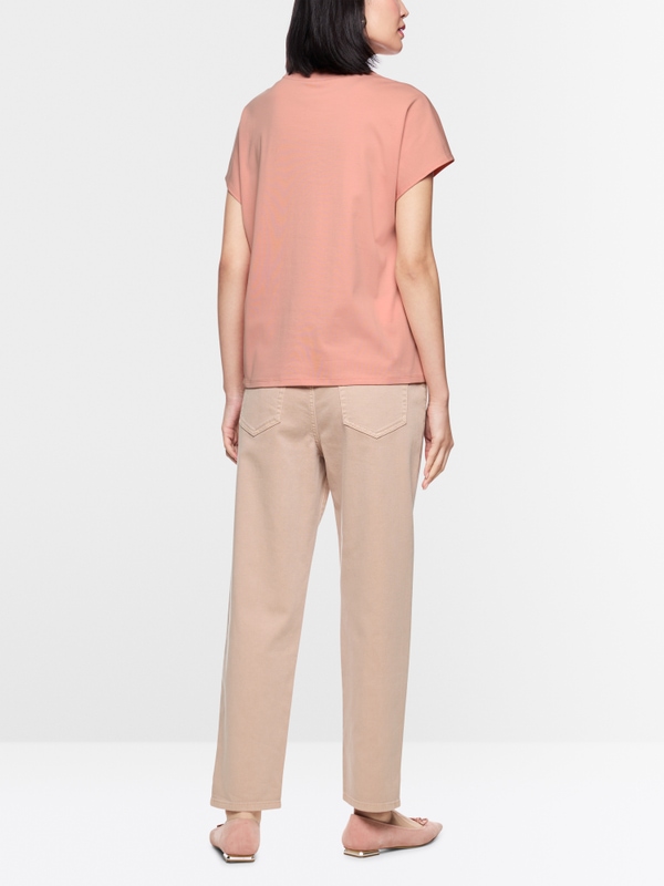 Short-sleeved T-shirt with hotfix stones