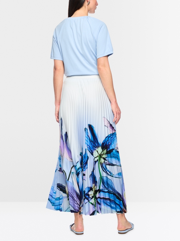 Pleated midi skirt with lily print