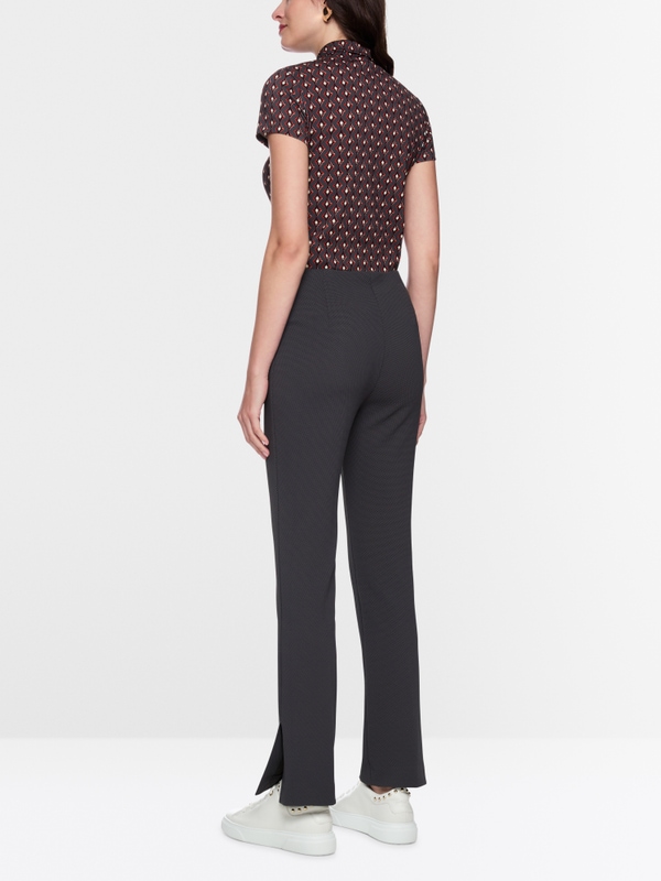 FATSA pull-on trousers in feminine fit