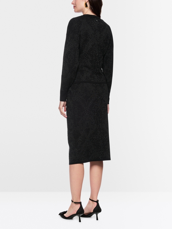 Cardigan tricoté en Allemagne