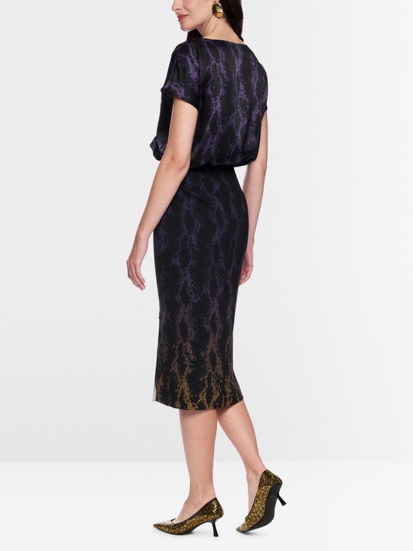 Pencil skirt with snake print