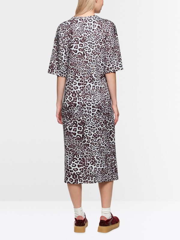 Dress with leopard print