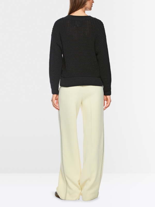 Pull tricoté en Allemagne