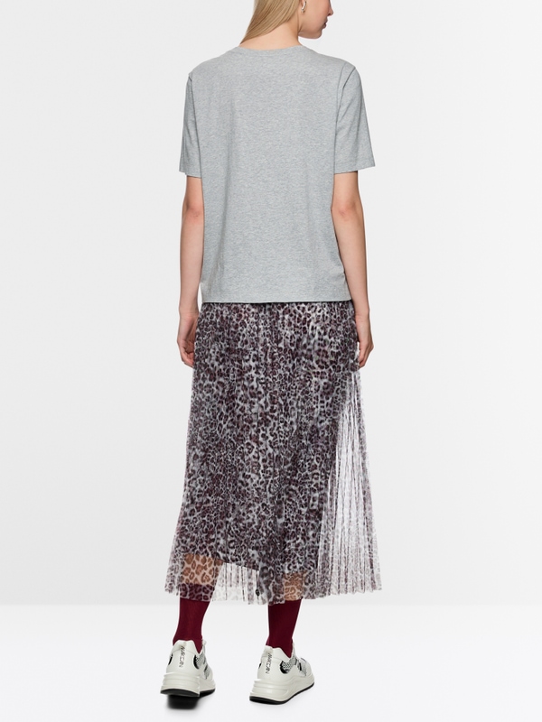 T-shirt with sequins