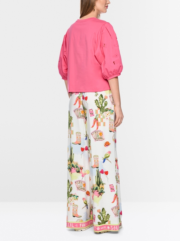 Shirt with 3/4 balloon sleeves