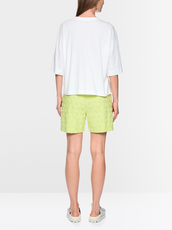 Shirt with 3/4 sleeves and patches