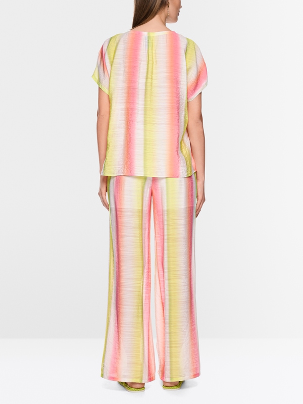 Blouse shirt with gradient stripes