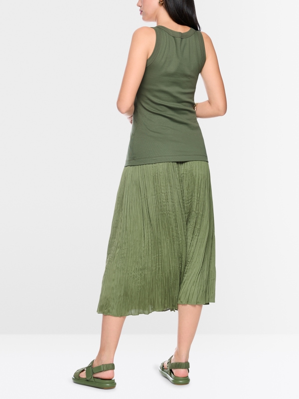 Basic top made from stretch cotton