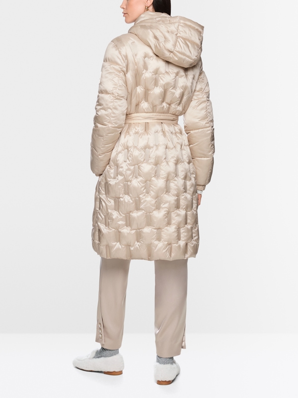 Padded coat with waist belt