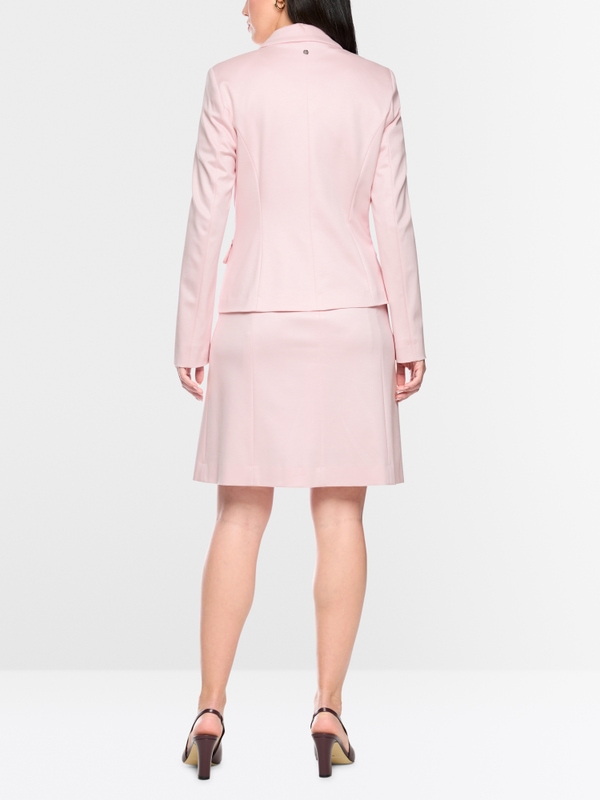 Fitted stretch blazer with lapels