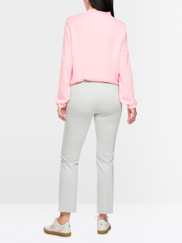 Loose-fitting blouse with V-neck