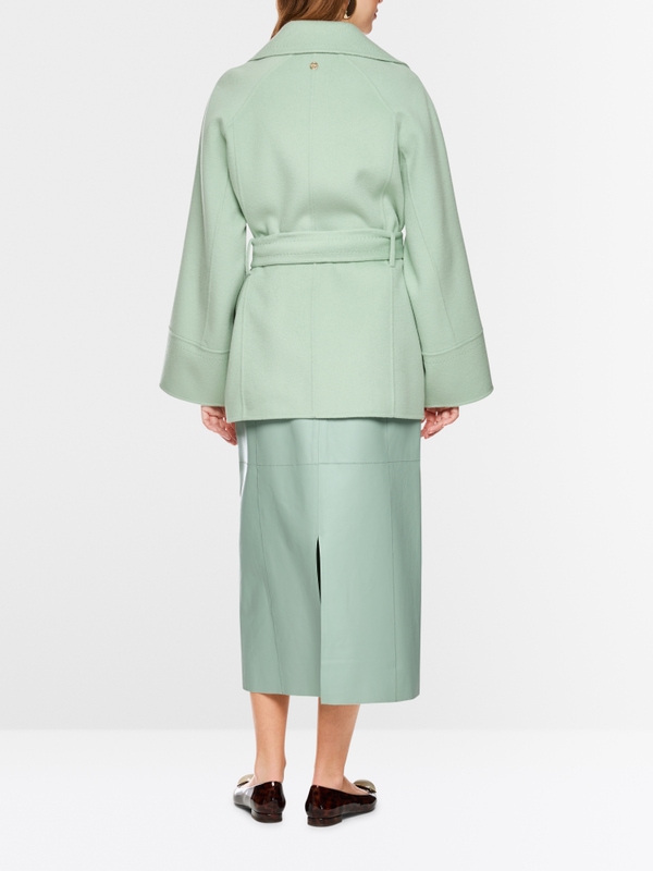 Short wool coat