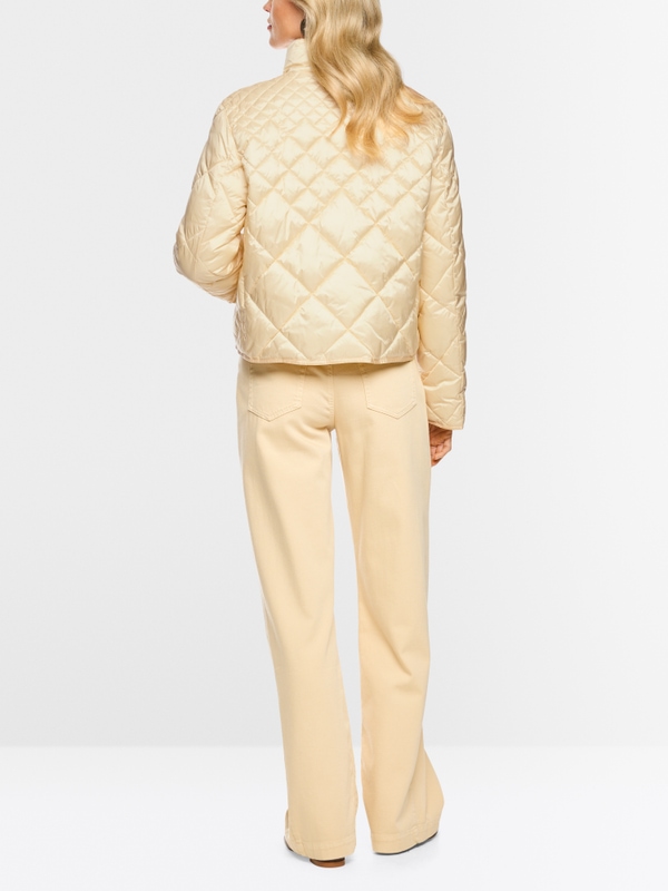 Quilted jacket with decorative buttons
