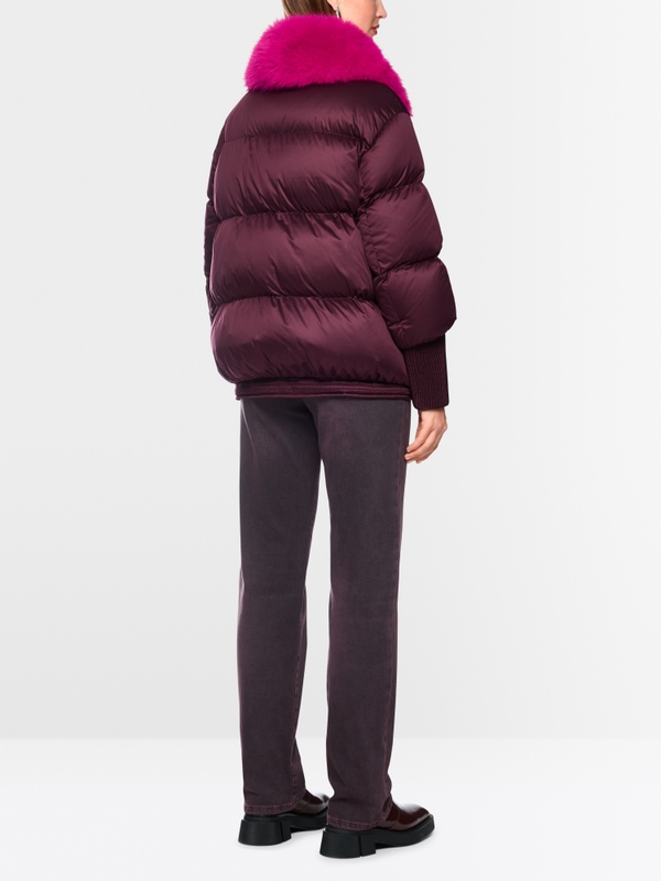 Quilted jacket with fur collar