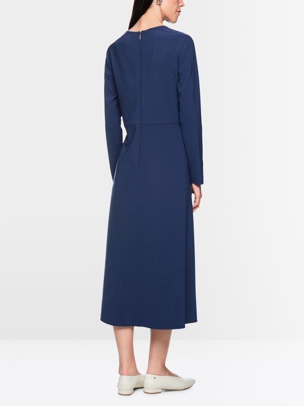 Elegant midi dress