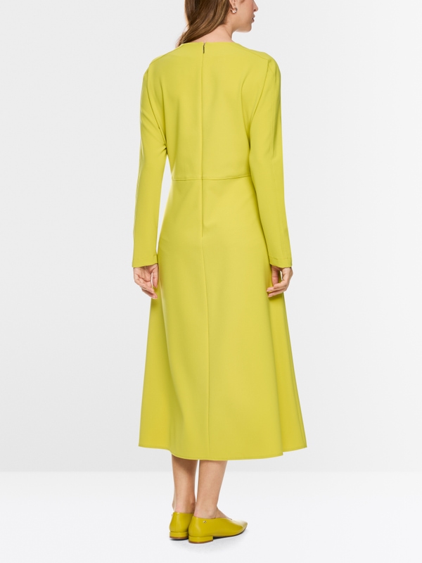 Robe mi-longue élégante