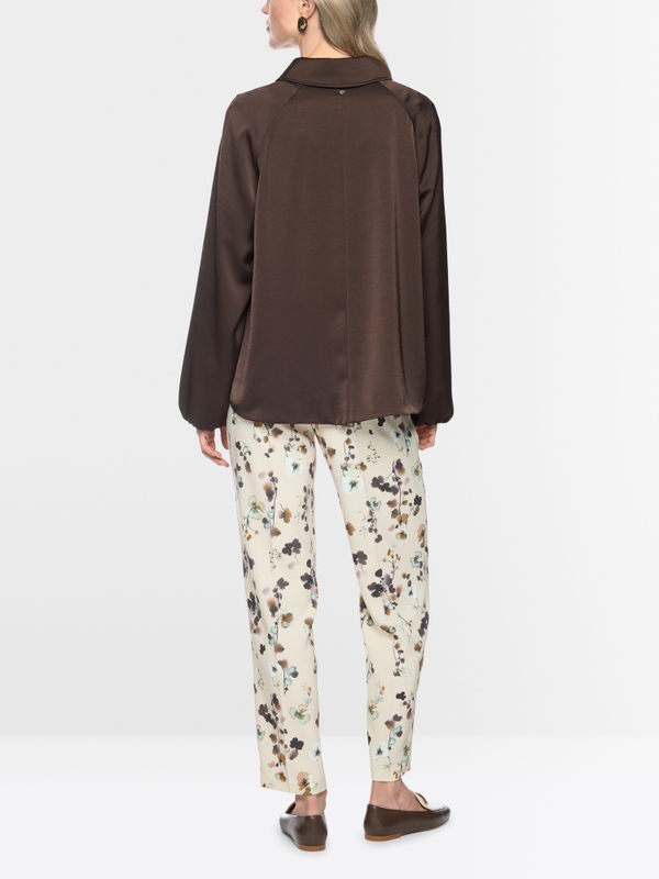 Flared jacket in shiny material