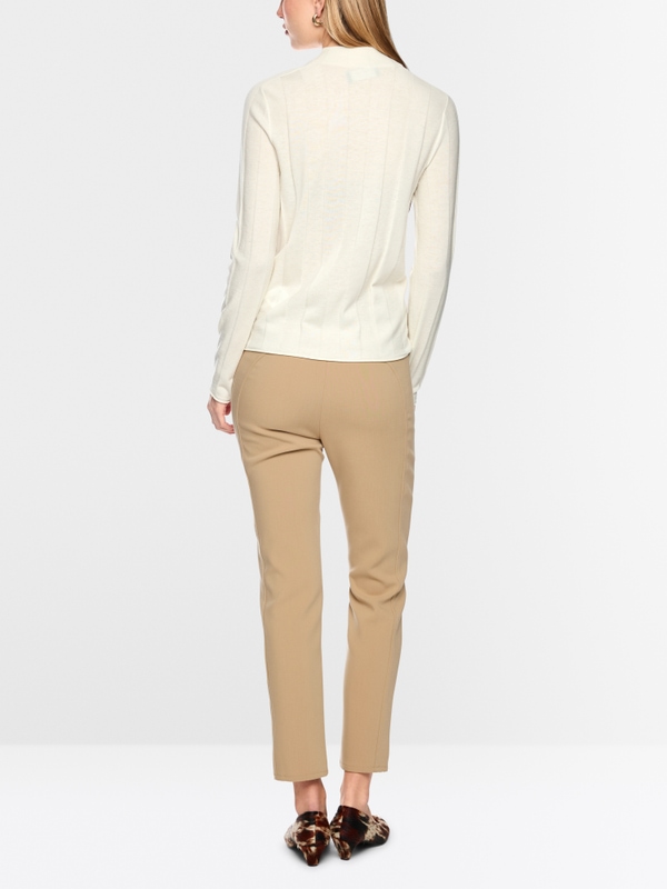 Slim-fit jumper with stand-up collar