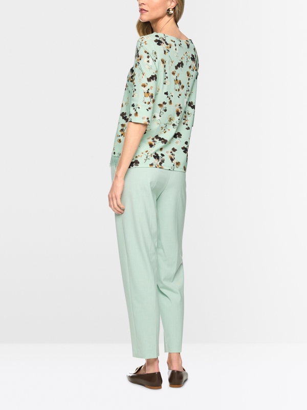 T-shirt à fleurs avec bordure en dentelle