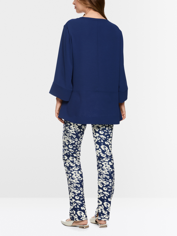 Loose tunic-style blouse