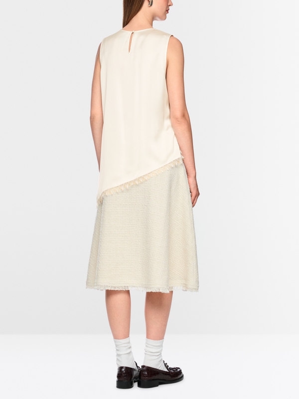 Asymmetrical top