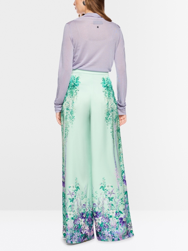 Turtleneck top with sheen and ruffles