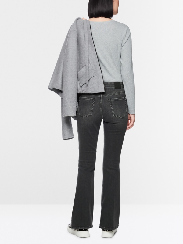 FRENDA feminine fit flared jeans