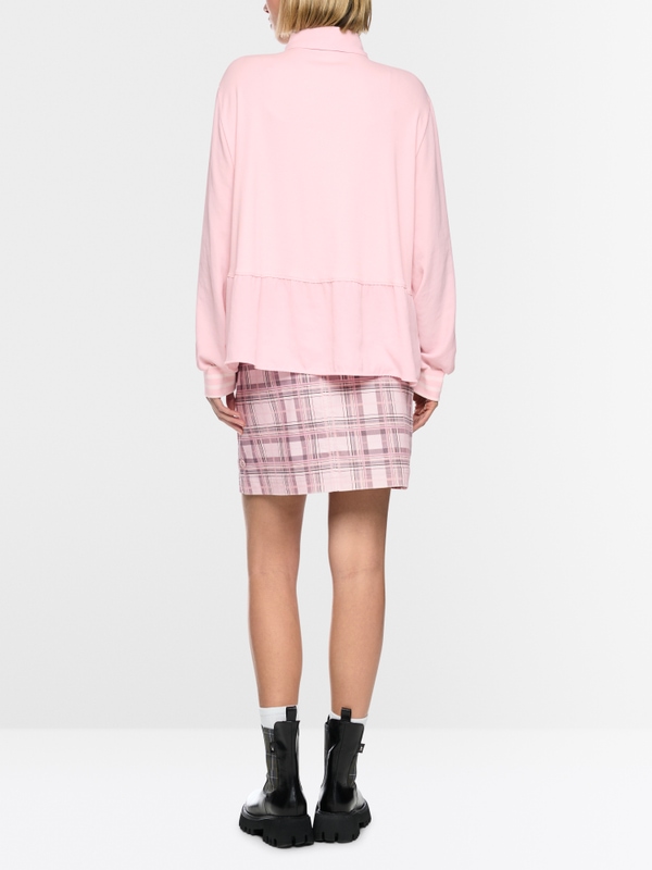 Blouse with polo collar and flounce