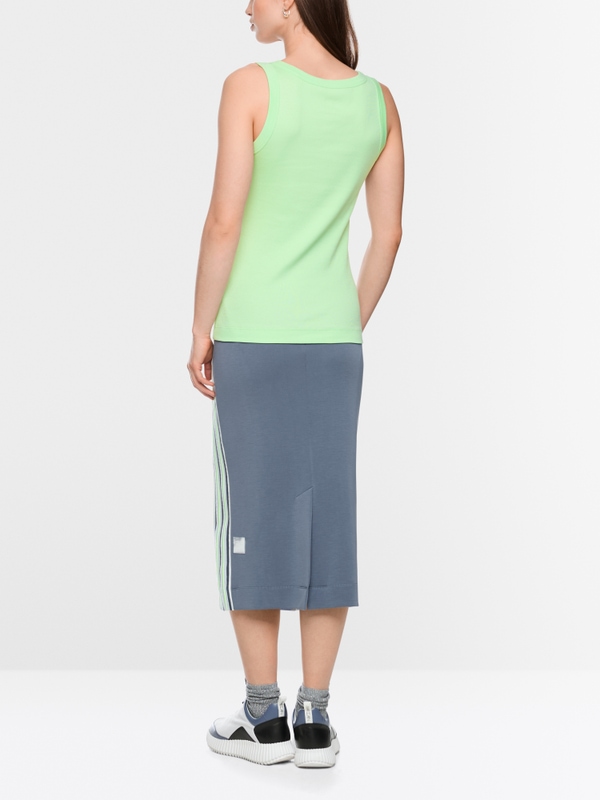 Basic stretch cotton top