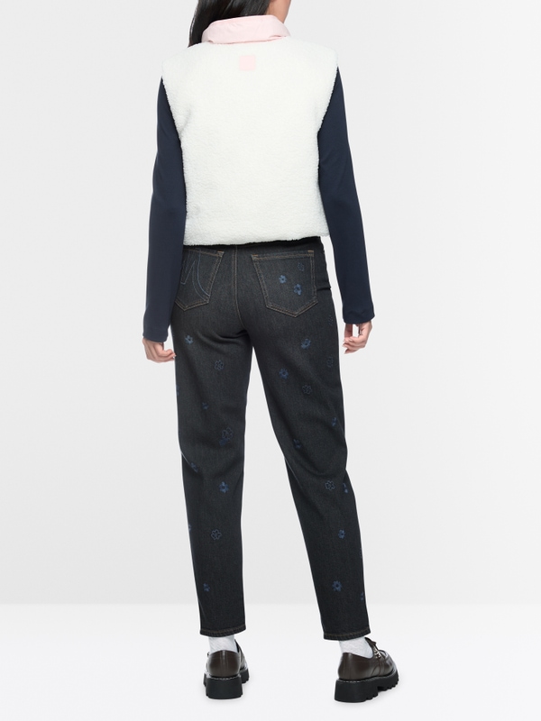 FEURA feminine fit jeans