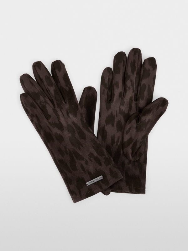 Leopard print gloves