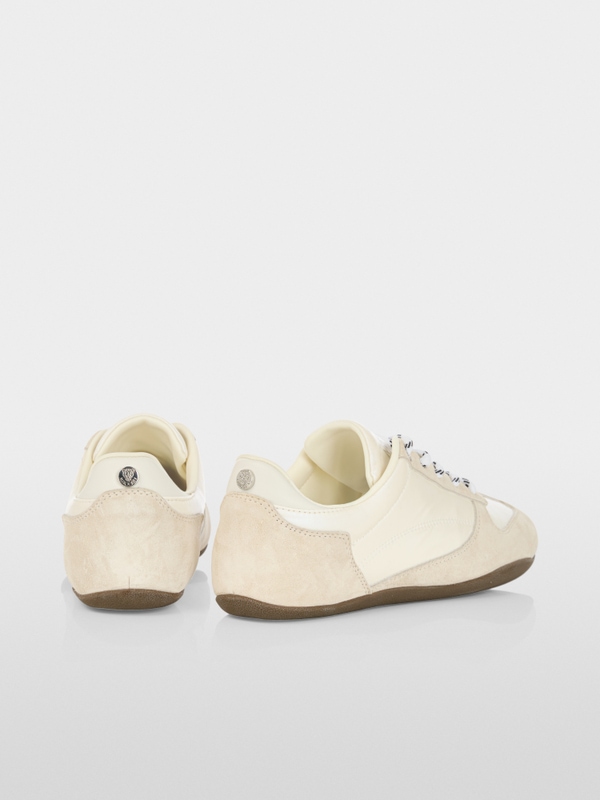 Baskets en nylon avec empiècements en cuir velours