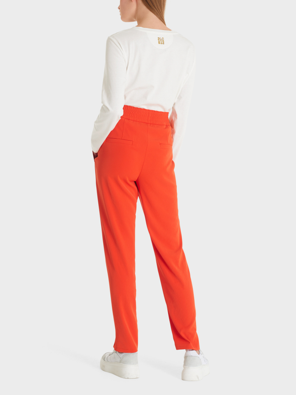 Flowing pants