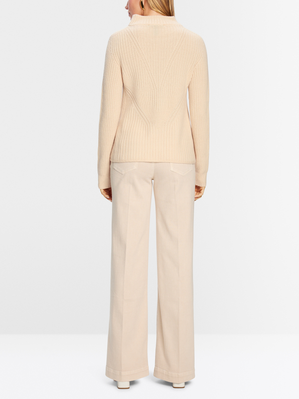 Stehkragen-Pullover Knitted in Germany