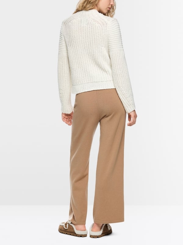 Schimmernder Pullover Knitted in Germany