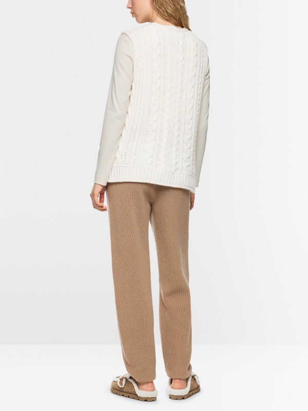 Spencer Knitted in Germany