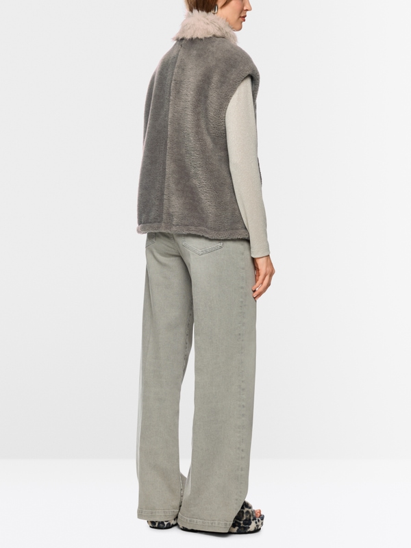 Gilet douillet avec col en fausse fourrure