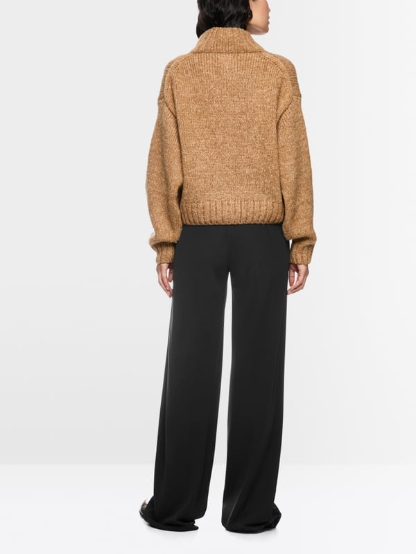 Kuscheliger Pullover Knitted in Germany
