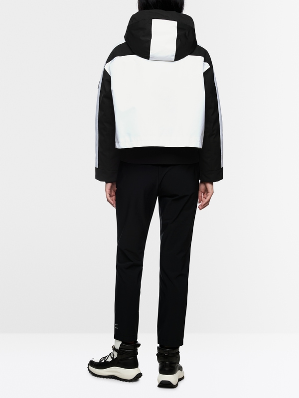 Outdoor jacket in a layered look