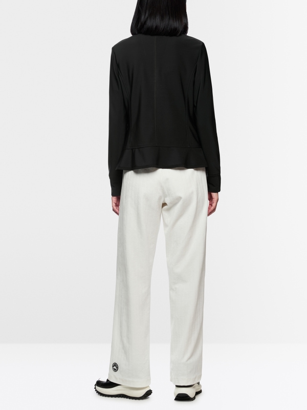 Fitted jacket with patent details