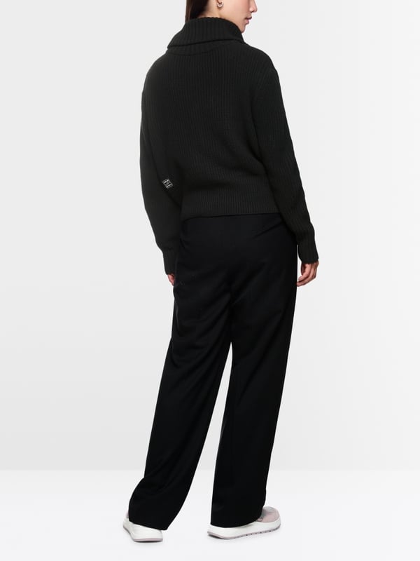 Knitted in Germany Cardigan mit Kragen