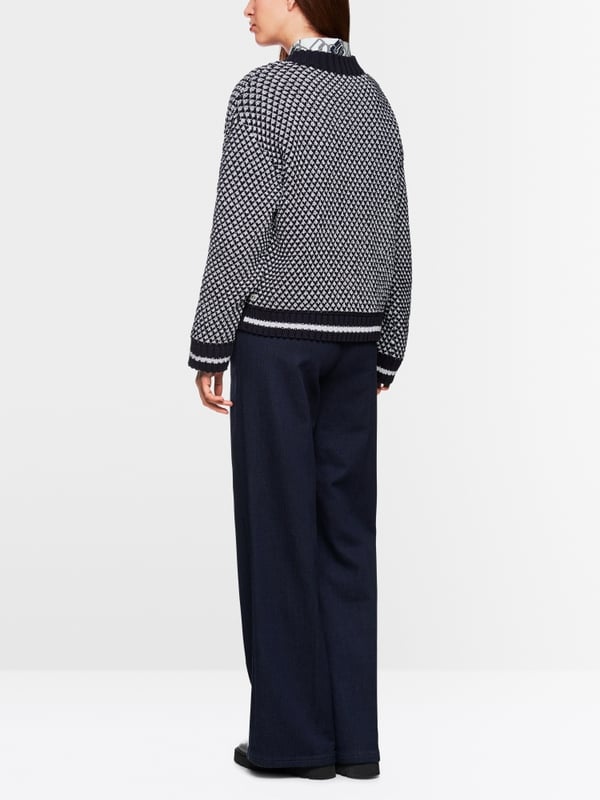 Knitted in Germany short jumper