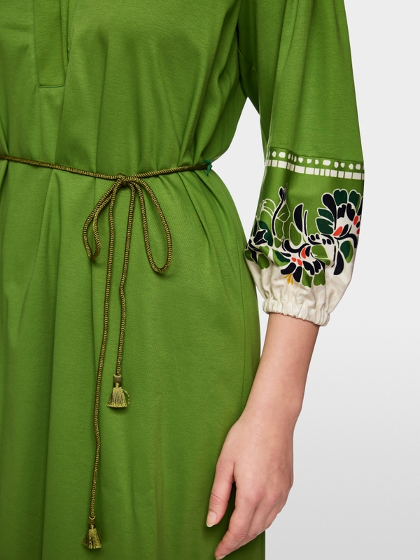 Dress with flowers print