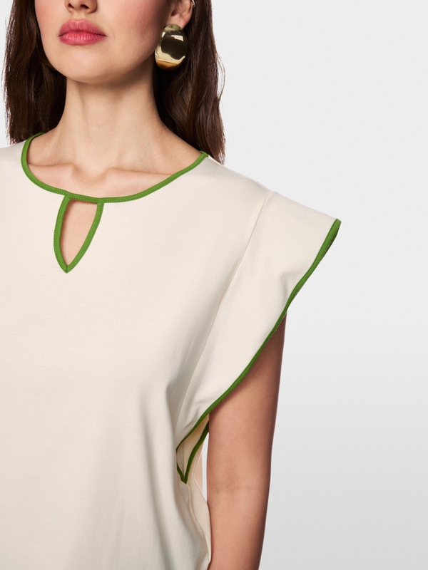 Feminine cotton stretch shirt