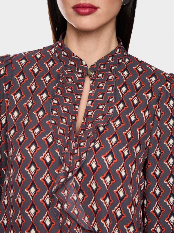 Flowing blouse ‘Rethink Together’