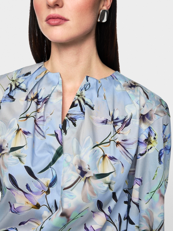 Blouse with all-over lily print