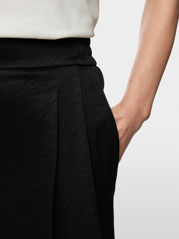 WEDI wide-fit trousers with pleats