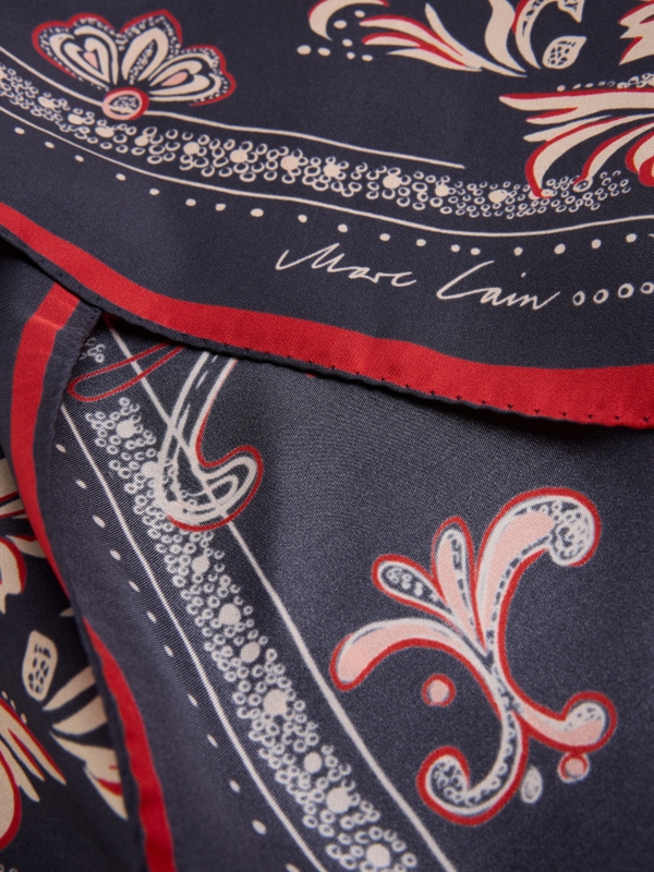 Seidentuch mit Paisleymuster